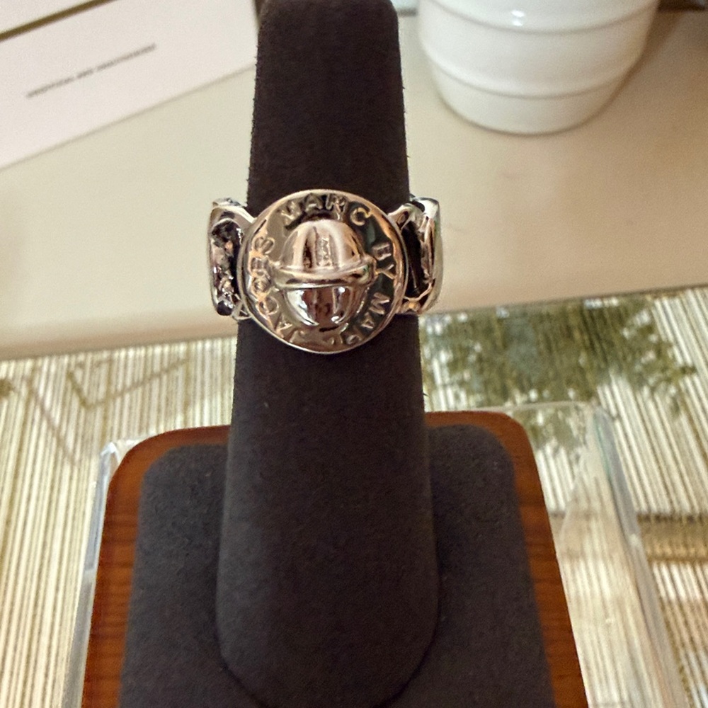 Limited Edition Marc by Marc Jacobs Women's Argento Ring - Size S/M NWT - Picture 2 of 5
